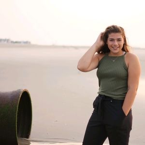 Meet your Posher, Faith